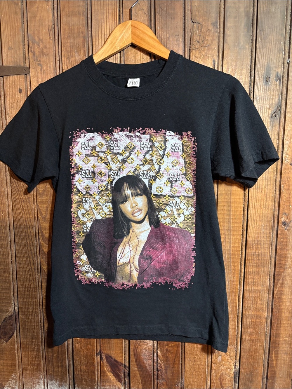 SZA Concert Graphic Black Tee with Pink Portrait